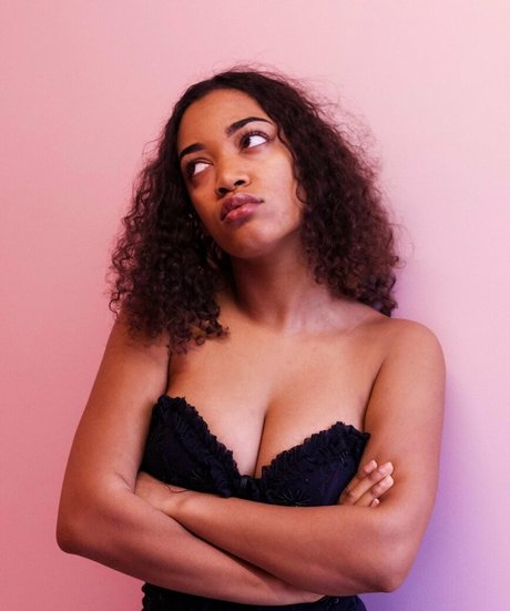 巨乳ストリップオンリーファンズ セックス アーカイブ