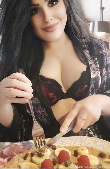 justjenna93 セクシー女優 写真