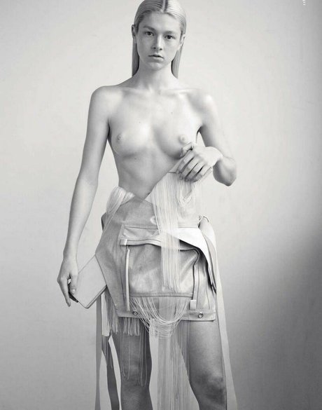 Hunter Schafer ポルノスター ヌード 写真