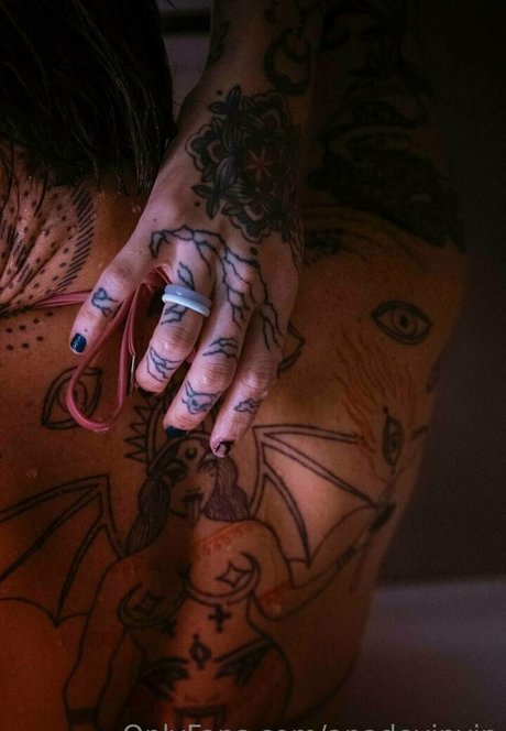 アジアの無料オンリーファンズ えろた 画像