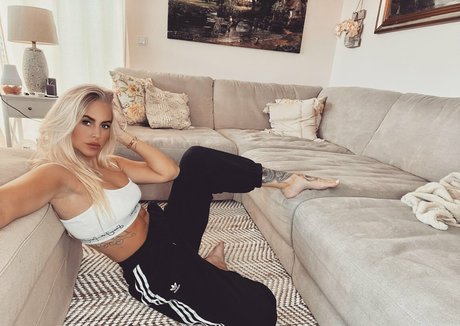 lee hart xx セックスポルノスター 画像