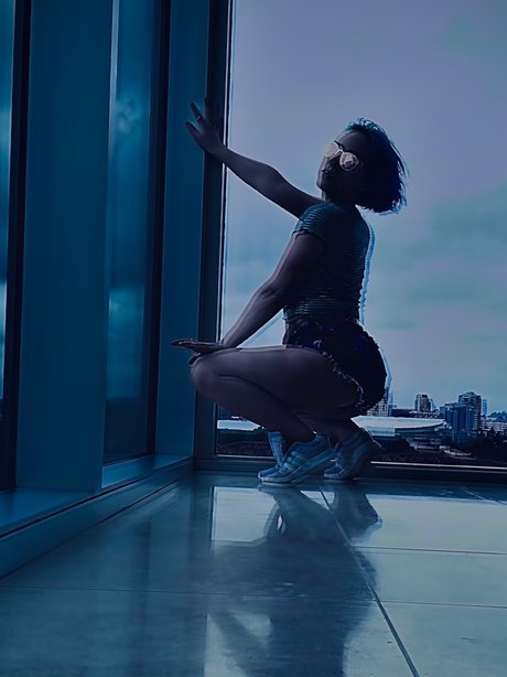 M E_ ポルノスター アート 写真