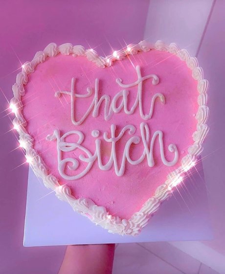 Cutiepie33 アダルトスター 画像