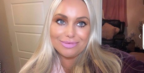 足の裏3P オンリーファンズ ホットヌード 画像