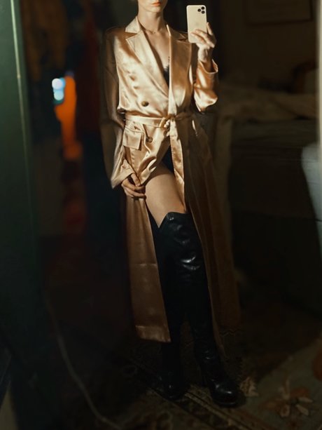 アジア人ニューハーフオンリーファンズ ホット裸 写真