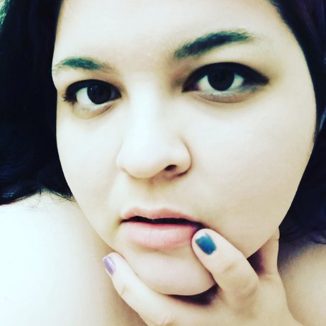 Raven Satine Quinn ポルノモデル 画像