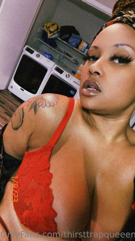 Queeen_ スター ヌード 写真