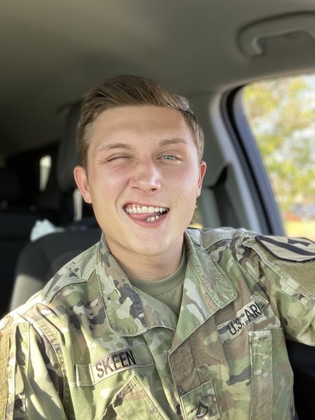 Joe Skeen 裸モデル 写真