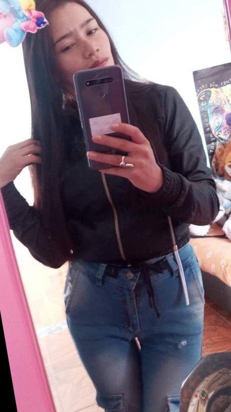 Briddy Fl_ トップ女優 写真