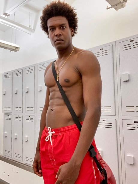 Island King_ xxxスター 写真