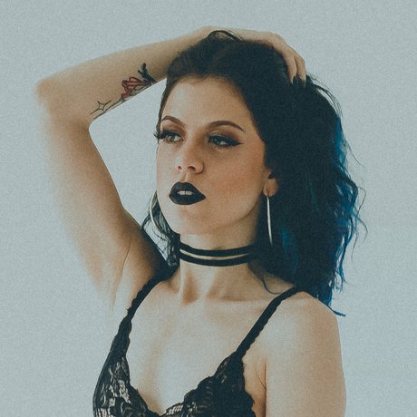 Paula Rodrigues_ HDポルノスター 写真