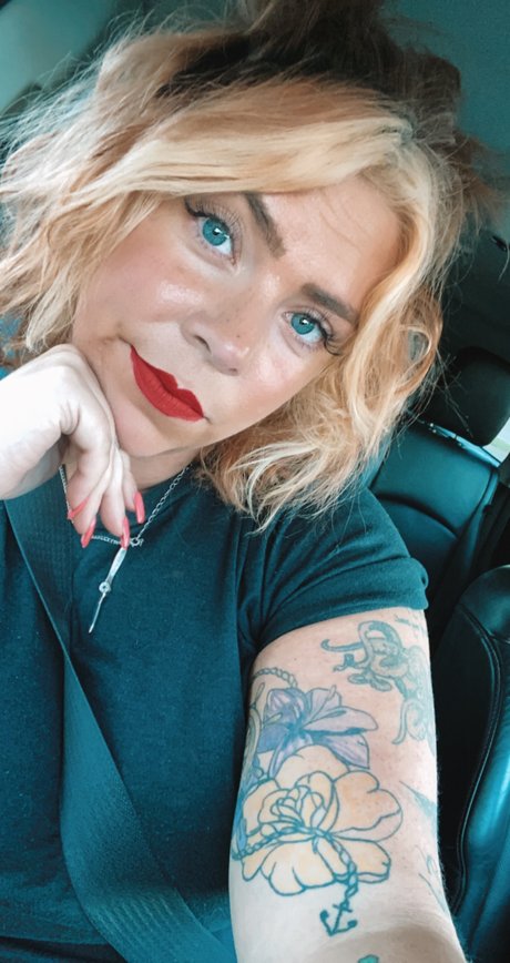 Liberty 無料女優 写真