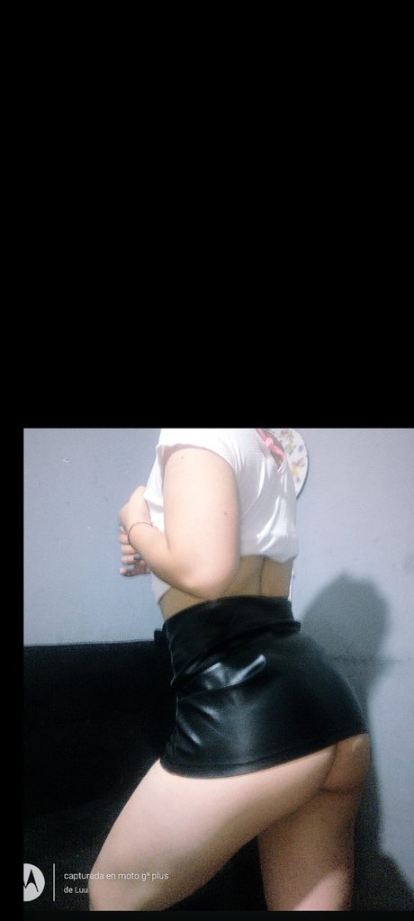 Magali12 アダルト女優 画像