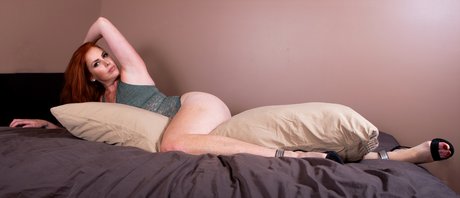 Red Foxxx 独占ポルノスター 写真