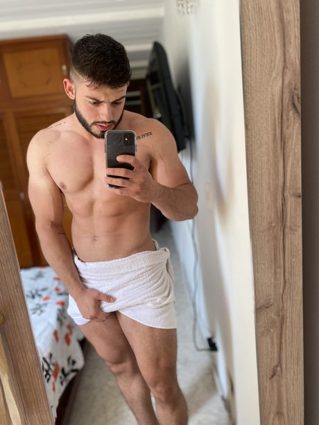 David zuluaga ヌードのポルノスター 写真