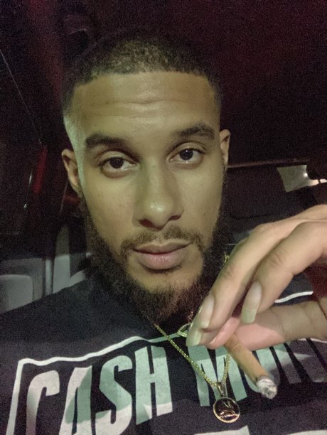 Dickari X XXXモデル 写真