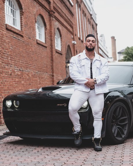 ニューハーフが男とセックスするオンリーファンズ セクシーヌード 写真