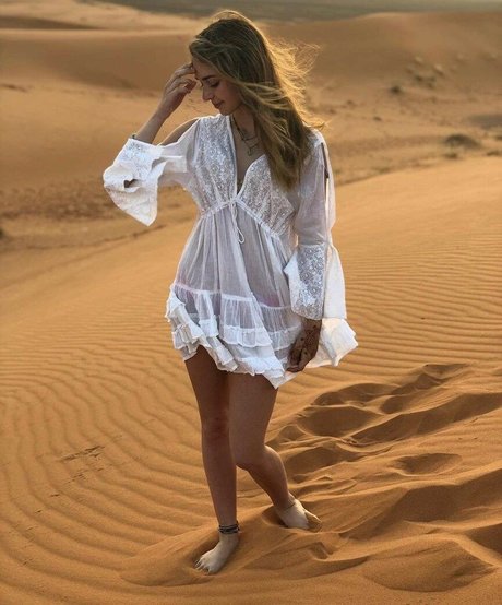 Nikki Roumel セックス女優 画像