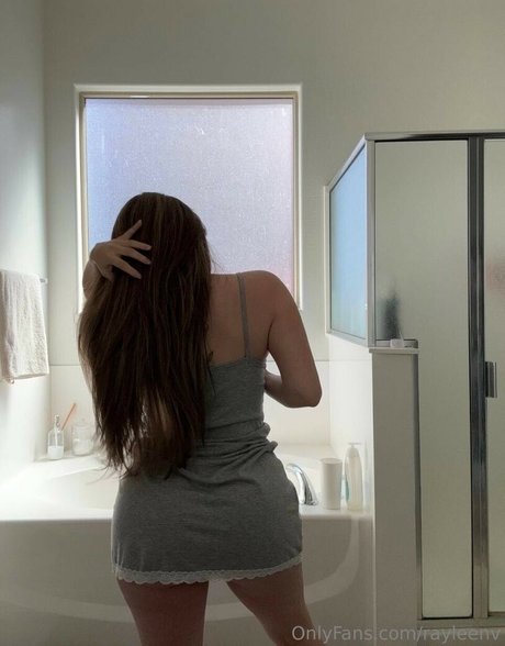 Rayleen Vega アートスター 写真