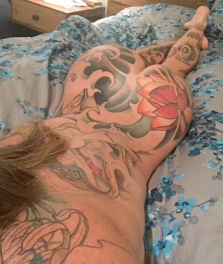 Krissy Mae Cagney 美しいスター 画像