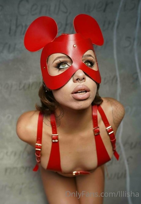 lllisha 高品質のポルノスター ギャラリー