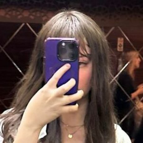 Mervepery ヌードスター 写真