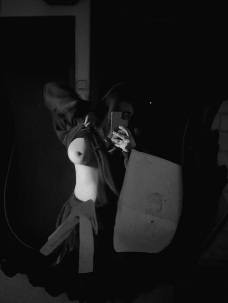 drinkmybaby ヌード女優 画像