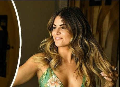 Alison Victoria スター 裸 写真