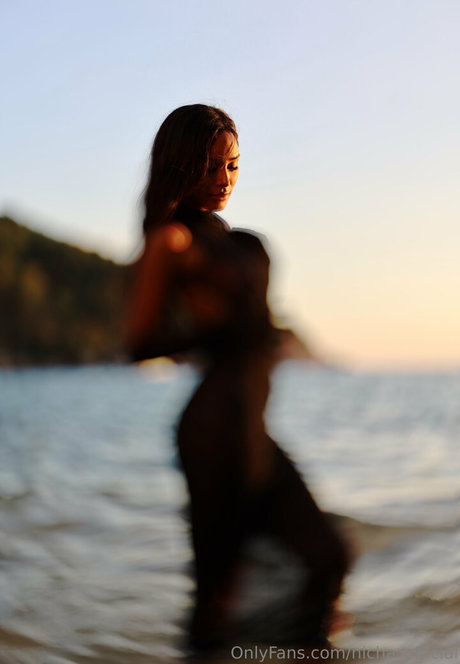 浮気妻オンリーファンズ 無料 ギャラリー