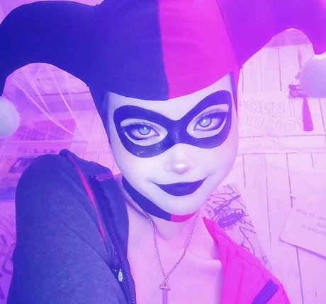 アマチュアブロンドオンリーファンズ セクシー 写真