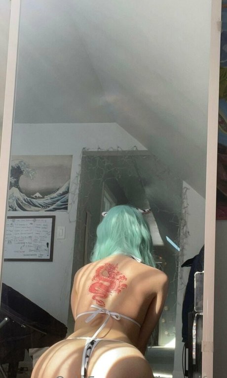 キッチンセックスオンリーファンズ ヌード 画像