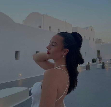 Antonia Chiara 美しいモデル 写真