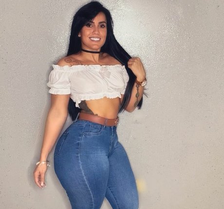 Franche Tamil ヌードモデル ギャラリー