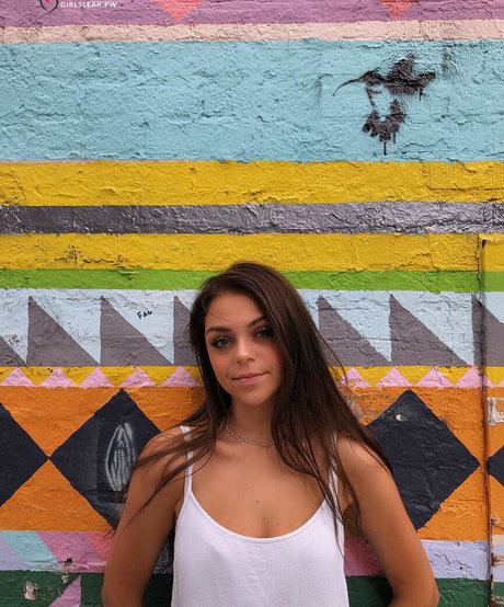 Clare Temerowski トップスター ギャラリー