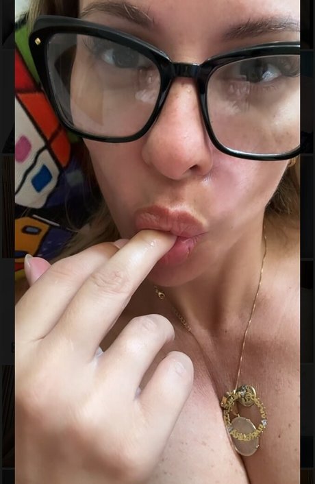 Roberta Bastos ポルノスター ベスト 写真