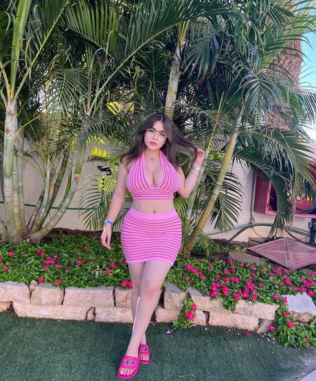 Tamar Abuchzira ポルノスター トップ 写真