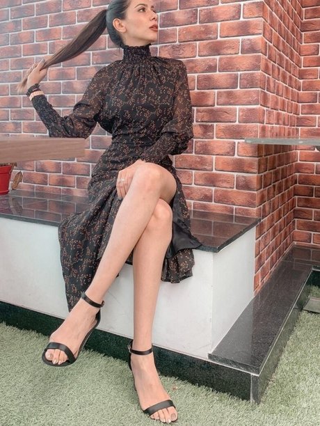 Palak Purswani ポルノスター 裸 写真