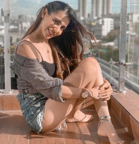 Palak Purswani 高品質モデル アーカイブ