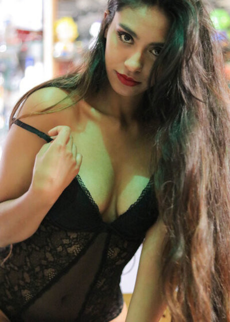 Conny Sensual 写真集