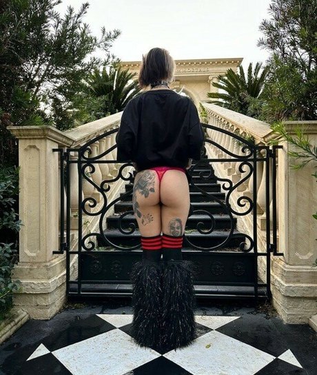 熟女の足オンリーファンズ ポルノグラフィック 写真