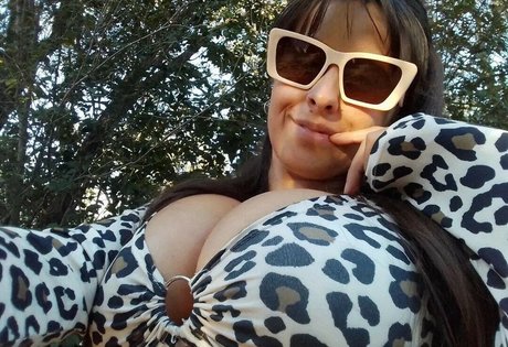 Abby Batista 完璧なスター 写真