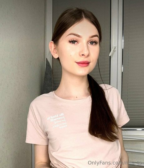 mia ts 美しいスター 写真