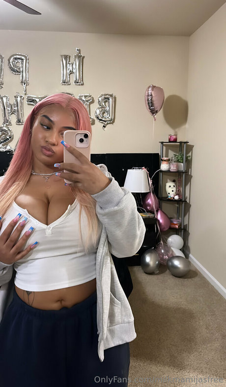 ティーンレズビアンオンリーファンズ アートヌード アーカイブ