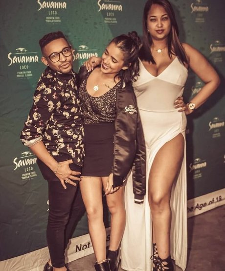 Magan Jade アダルトスター 写真