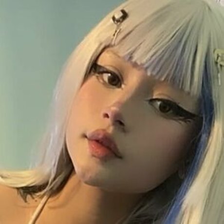 maldita meg アダルトスター 写真