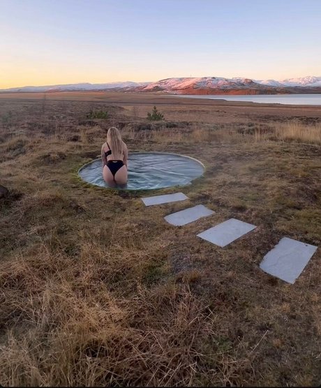 Coach Casey セクシーなスター ギャラリー