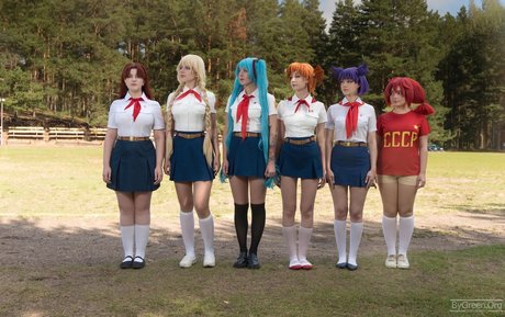 Liz Joestar アートモデル ギャラリー