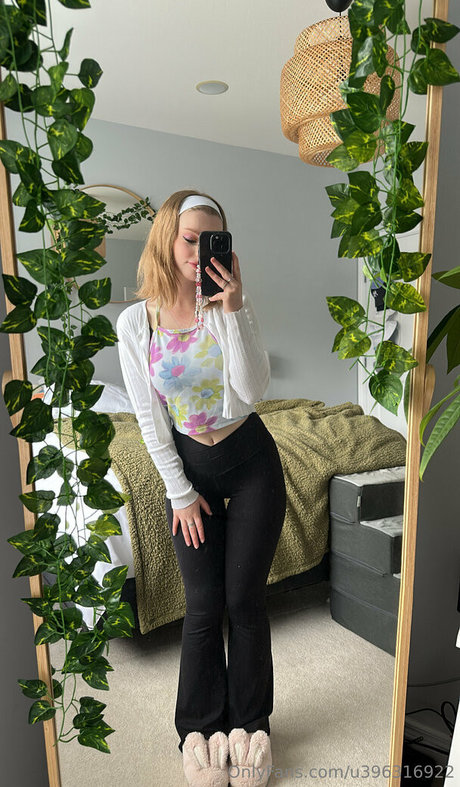 mia monet 高品質女優 写真