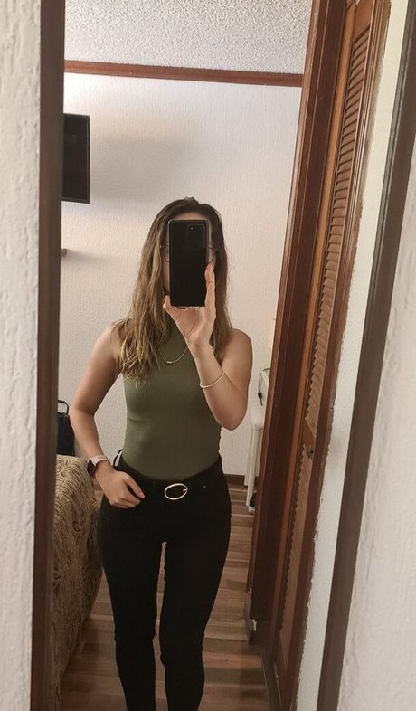 熟女 2P オンリーファンズ セクシー 写真