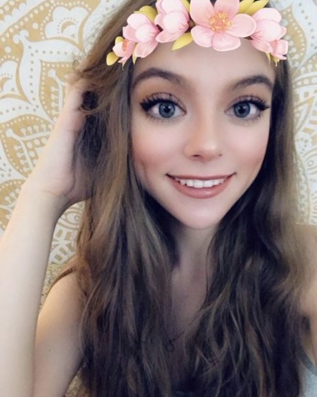 Rose Castella ヌードモデル 画像